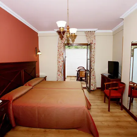 Imperion Hotel Onís