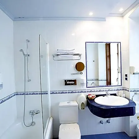 Imperion Hotel 4*