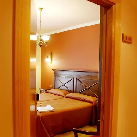 Imperion Hotell Onís
