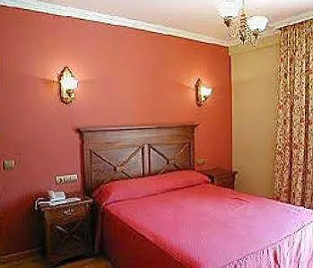 Hotel Imperion Onís